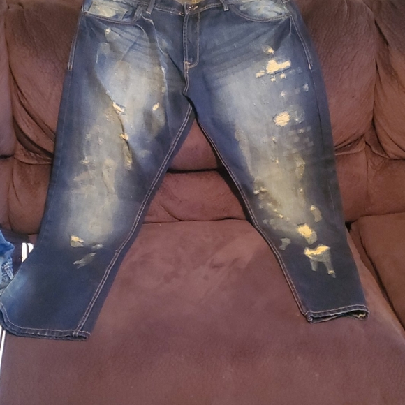 Jeans - Picture 3 of 6